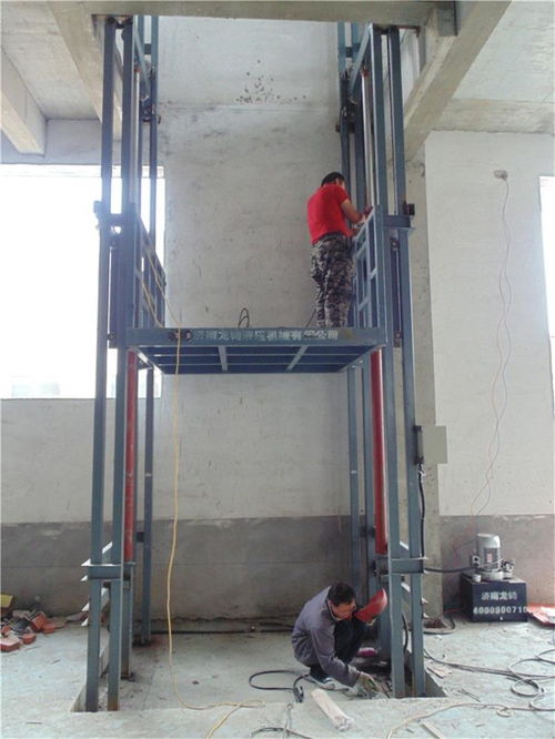 赤峰市壁挂式升降货梯升降机终身维护